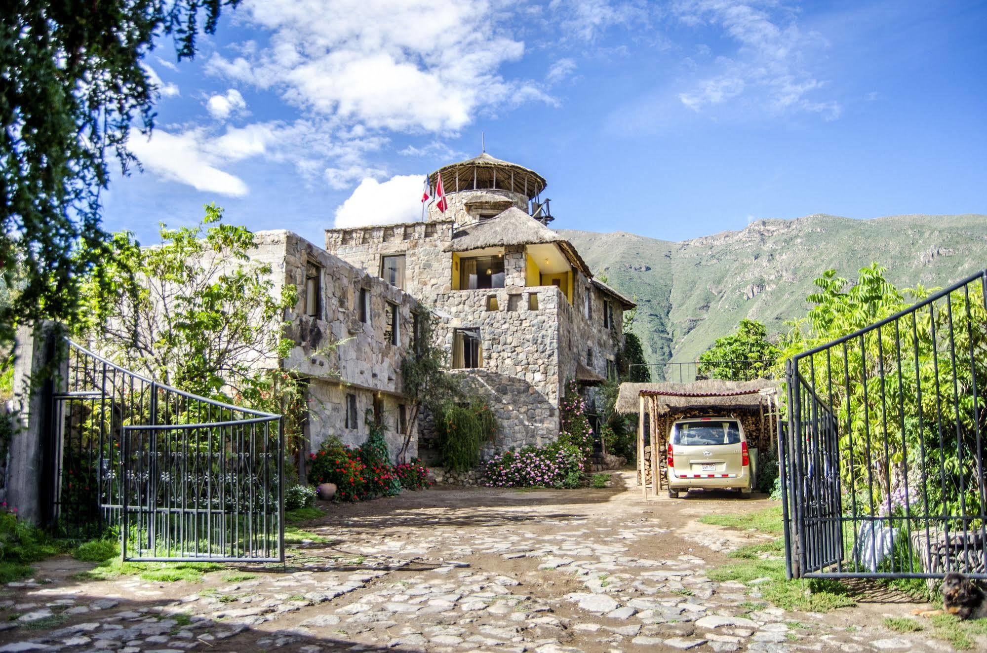 Hotel Kuntur Wassi Cabanaconde Esterno foto